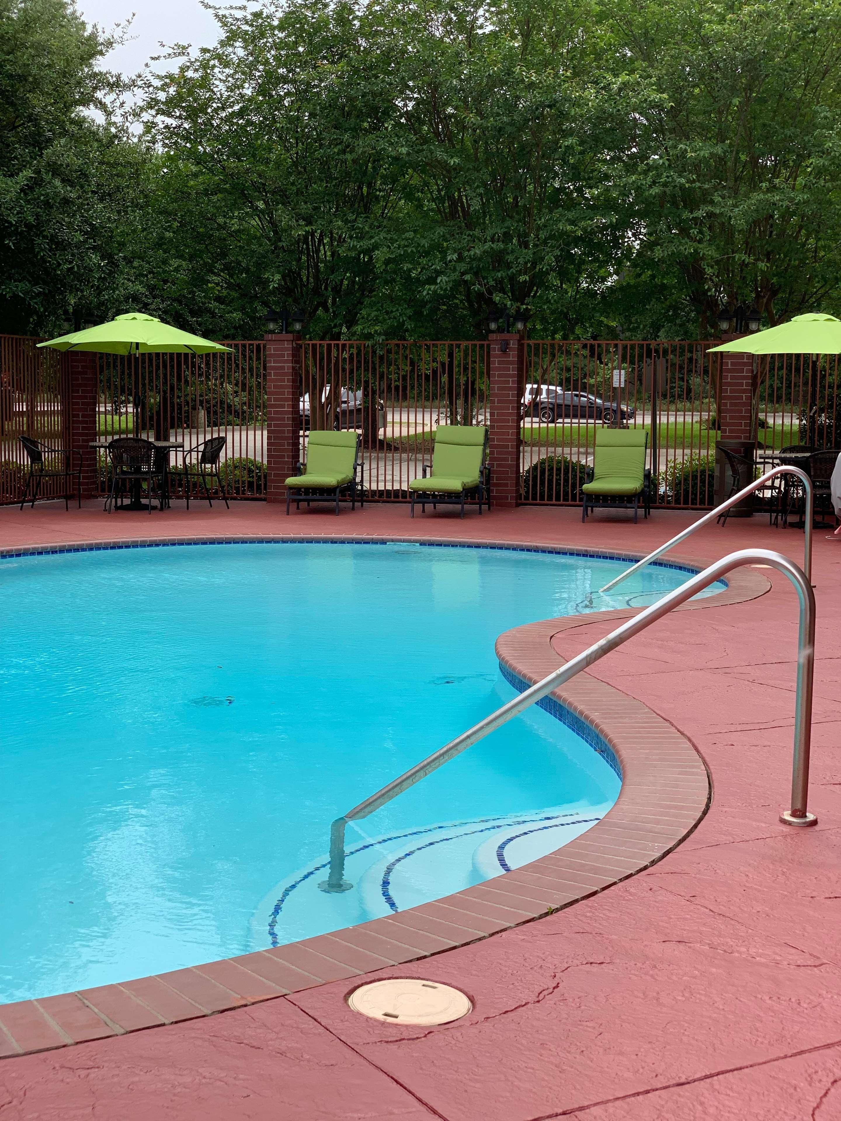 Best Western Plus The Woodlands Buitenkant foto
